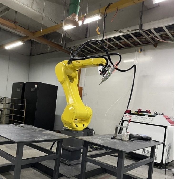 三维机械手激光切割机